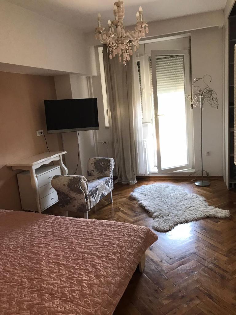 Milošević photo 3
