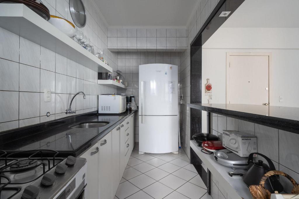 Apartamento encantador a 4Min da Praia LIV903 photo 2