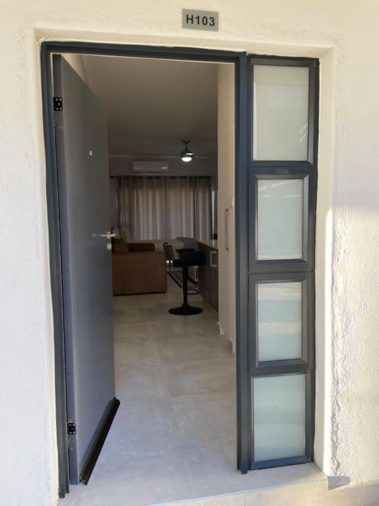 Studio Apartment_H103 photo 3