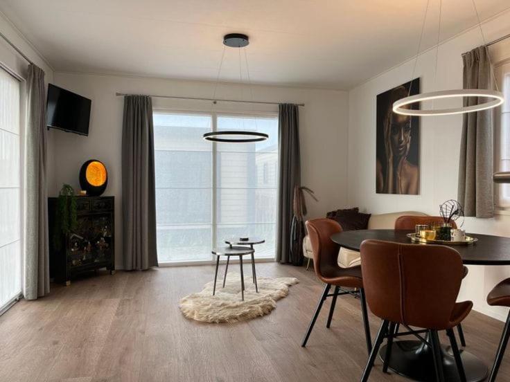 Moderne chalet met airco in Blankenberge photo 3