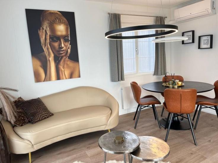 Moderne chalet met airco in Blankenberge photo 1