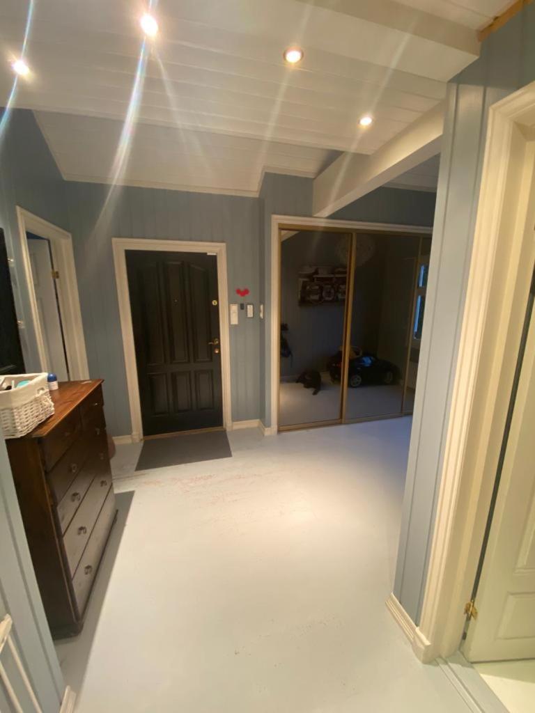 Executive 5 Bedrooms House in Lillestrøm Central - 5 mins walk from Lillestrøm Station photo 3