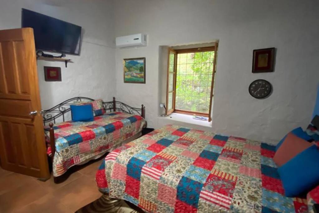 El Valle Mountain Retreat photo 2