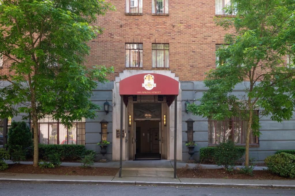 The Baroness Hotel image