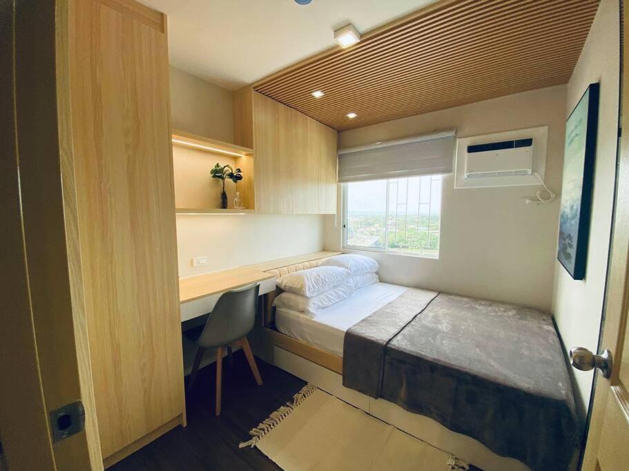 Riverview Two Bedroom Condo at One Spatial Iloilo photo 3