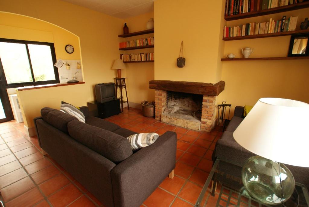 Casa Rural Mas Prat en Santa Margarita de Bianya photo 1