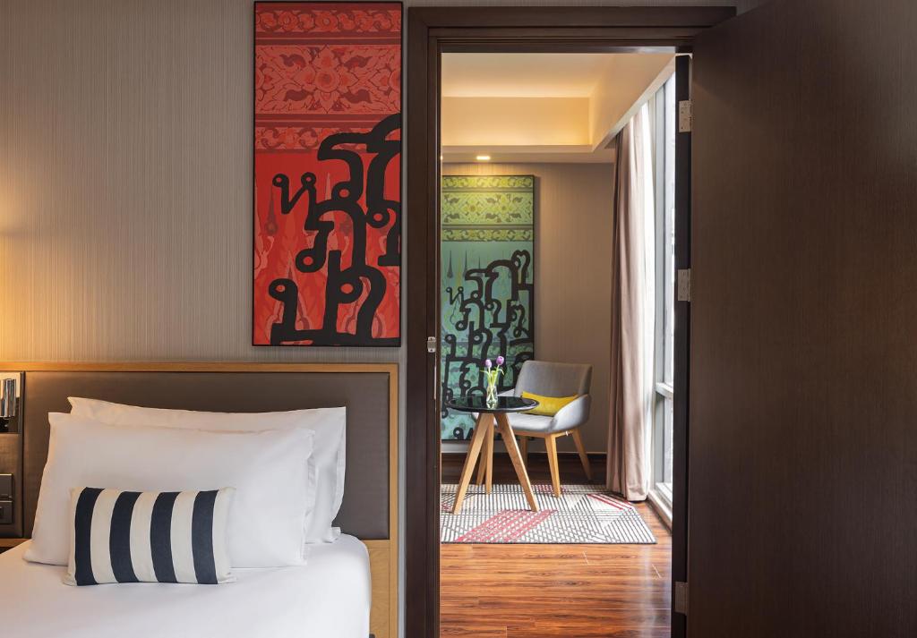 Travelodge Sukhumvit 11 Room Type - Connecting Family Room Travelodge Sukhumvit 11 Room Type - Connecting Family Room