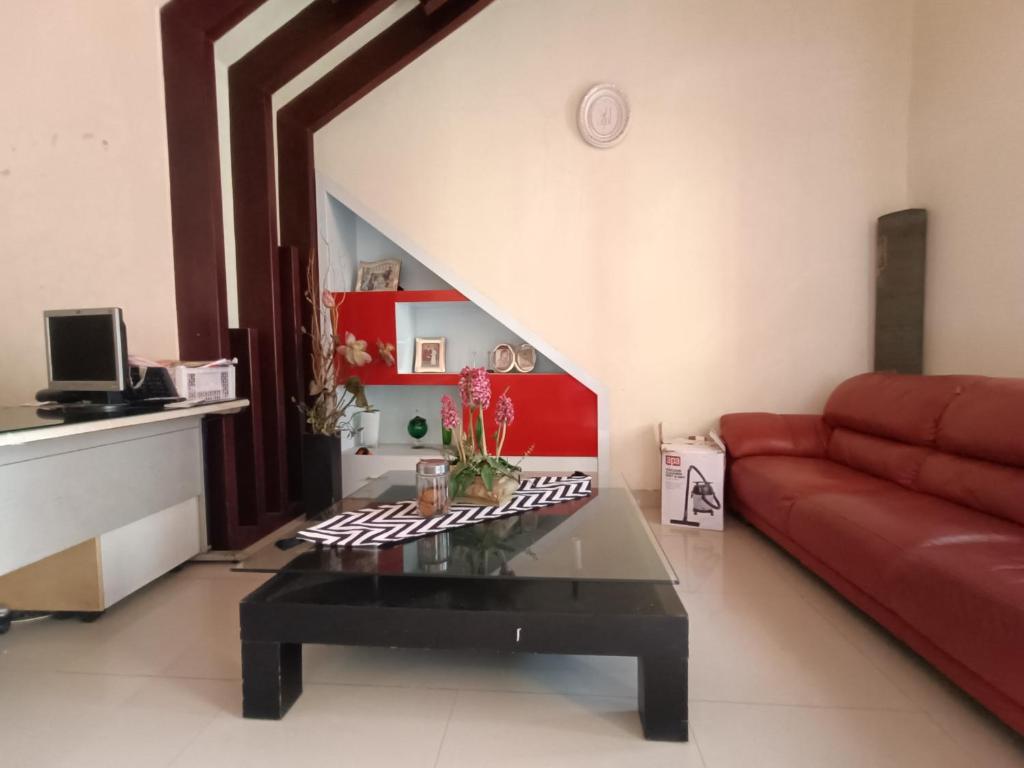 RedDoorz Syariah near Rumah Sakit Umum Wisata UIT photo 4