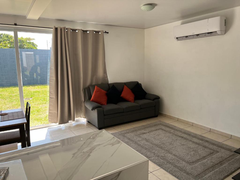Comfortable and roomy, in Sonsonate photo 3