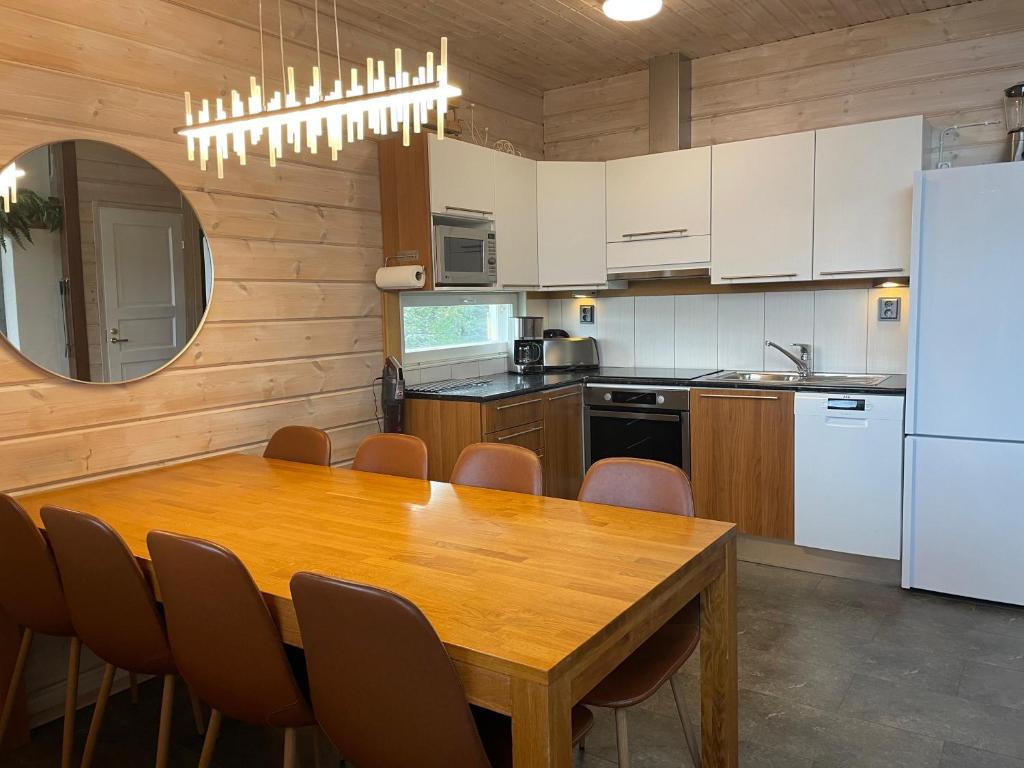 Villa Peso2 - 8 henkilölle, HimosYkkösen alue, 70m²+40m² photo 4