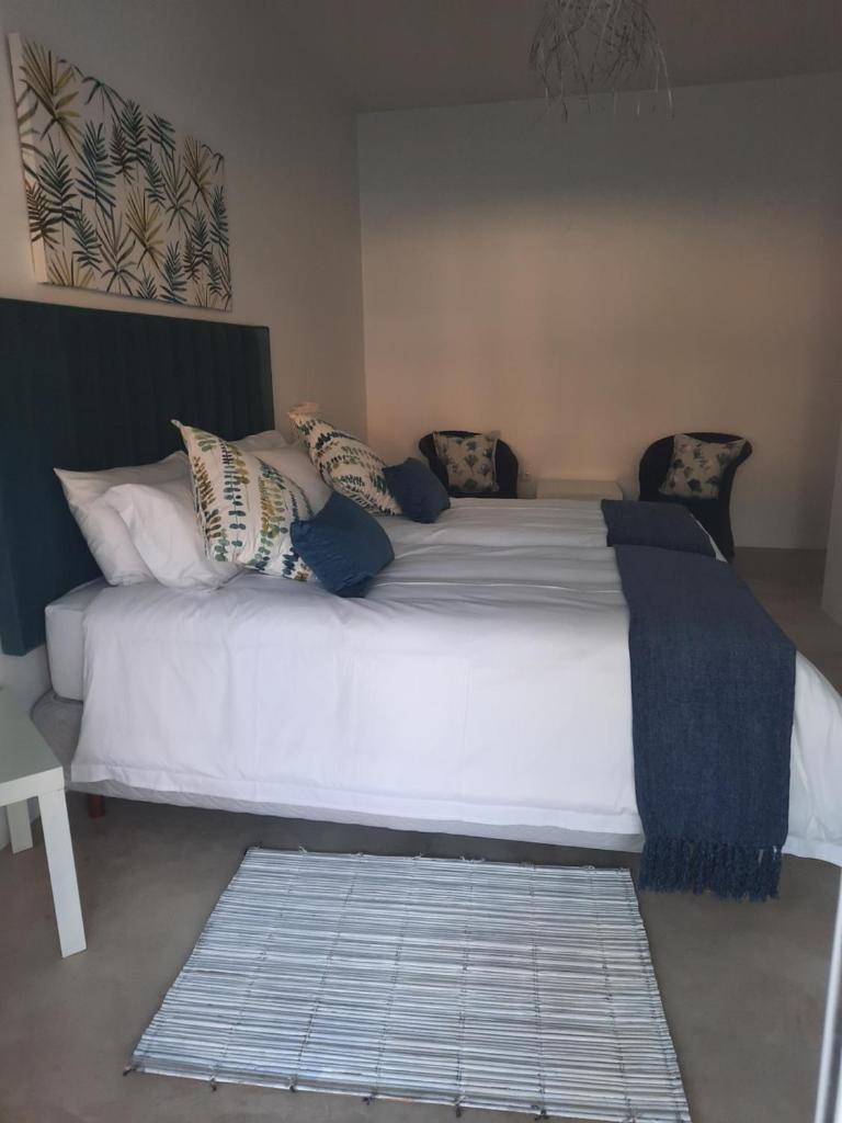Tropicana Guesthouse photo 4