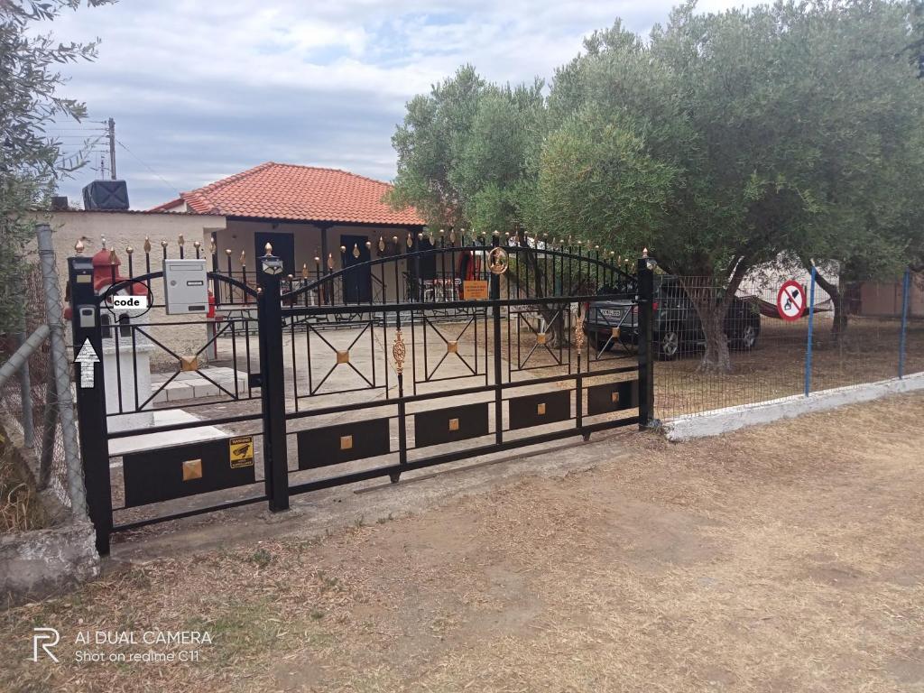 ''Mary's House'' Entire residence Olympiada Halkidiki Near to Sea 200m ! photo 2