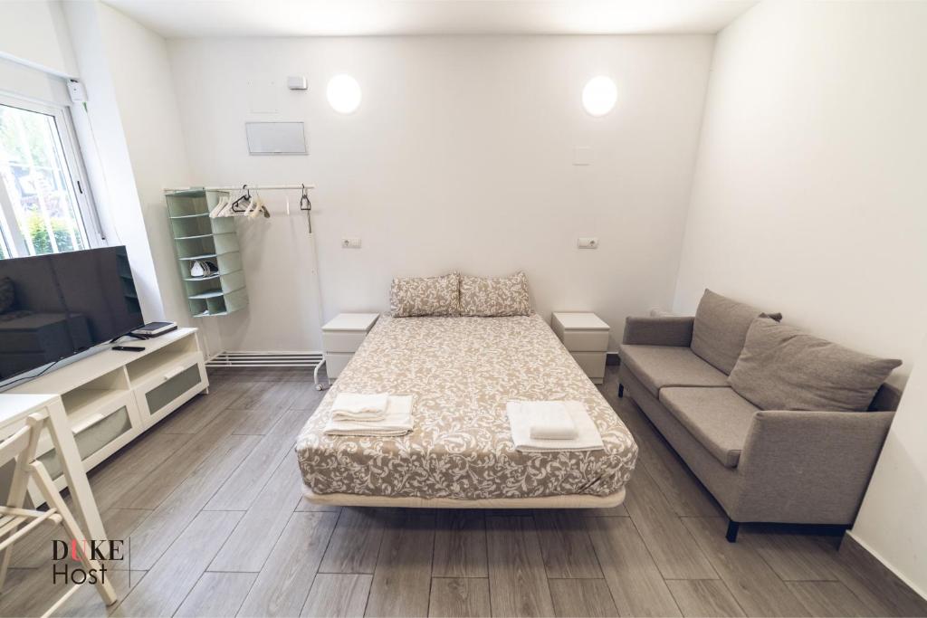 Aluche Apartments