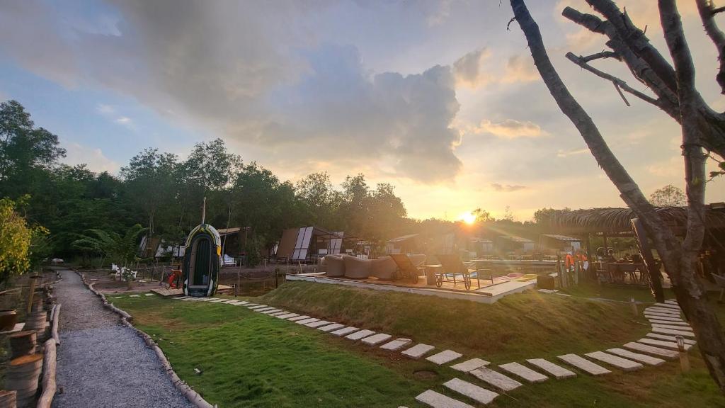 TimeOut Island Glamping Resort photo 3