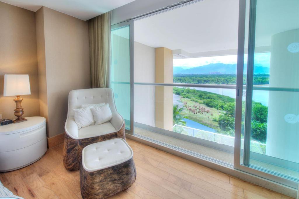 The Grand Luxxe Residence Two Bedroom Loft GL1 - Nuevo Vallarta photo 4