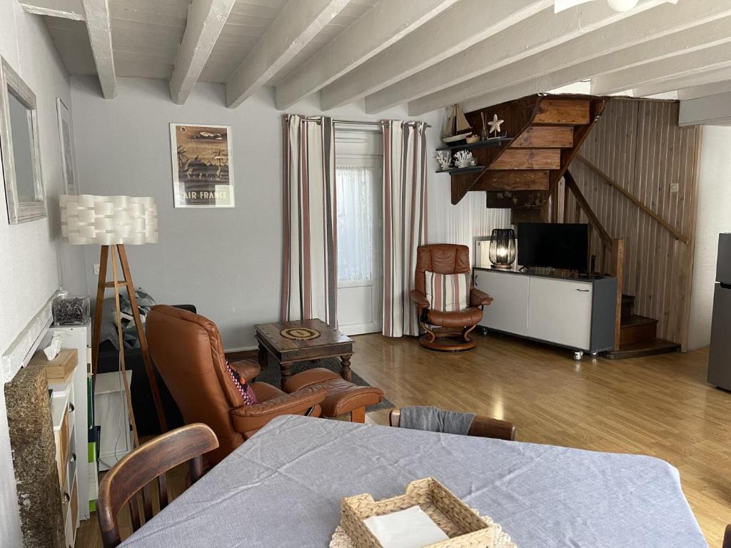 Maison de bourg sans jardin photo 4