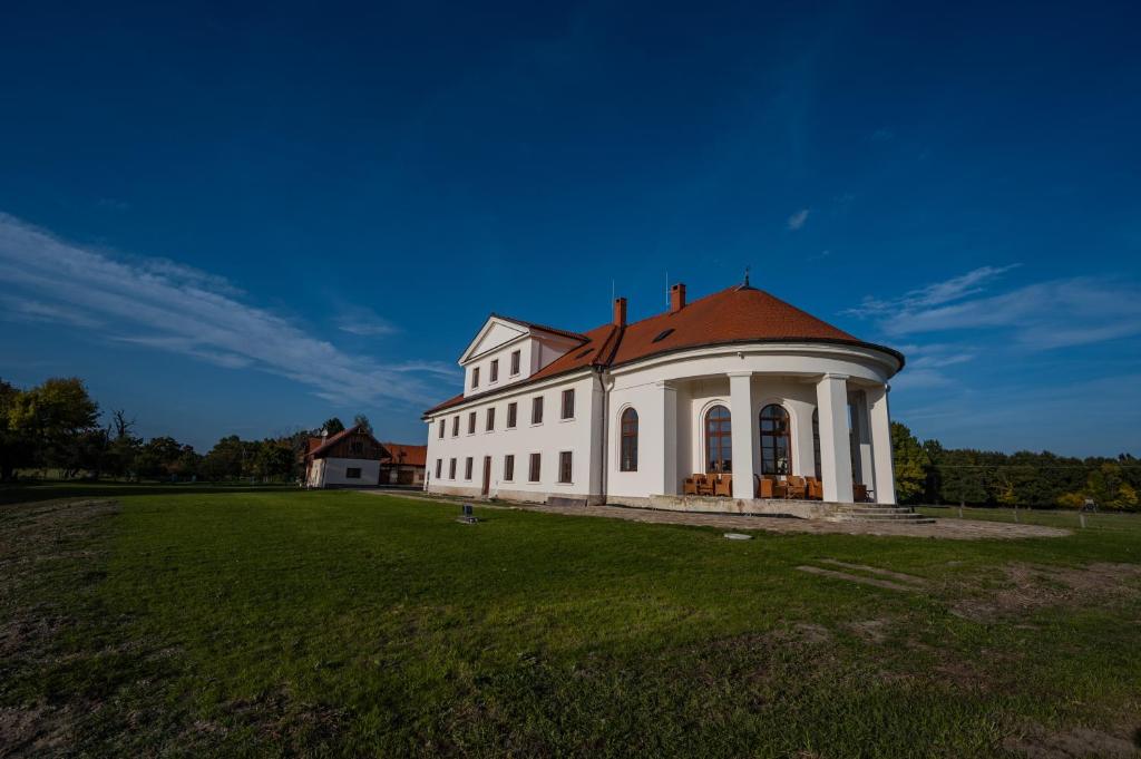 Zámeček - Chateau Lány photo 1