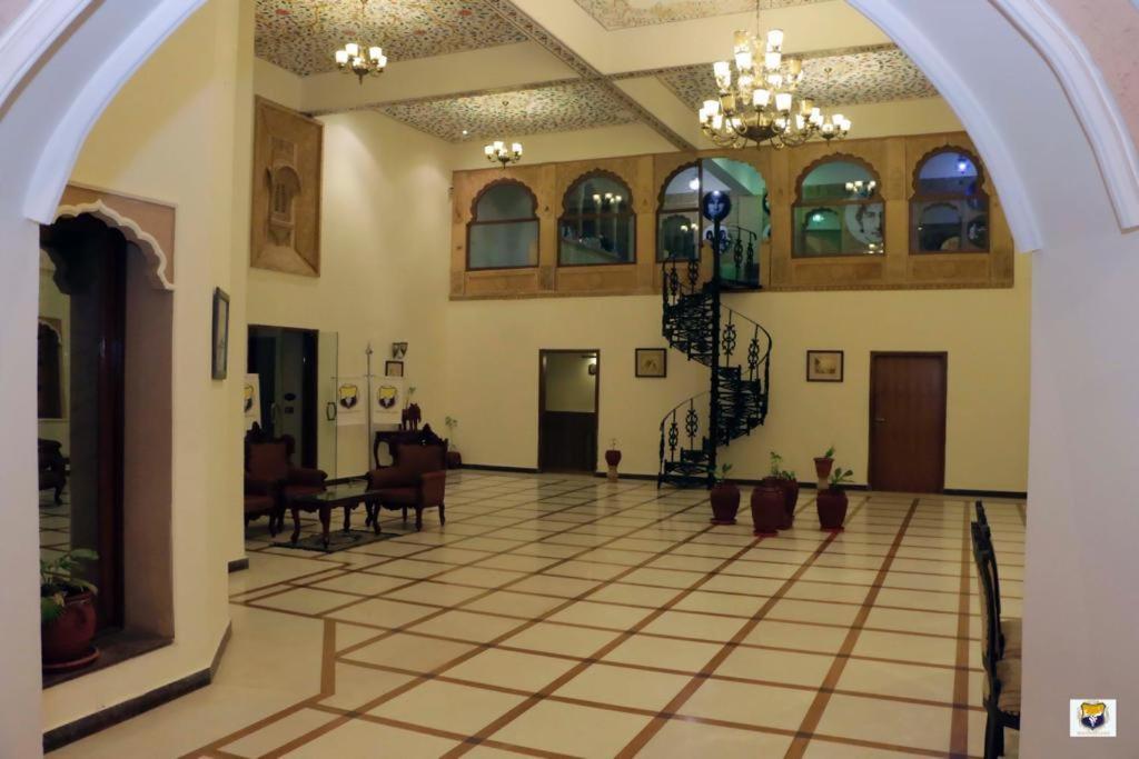 Hotel Deoki Niwas Palace photo 2