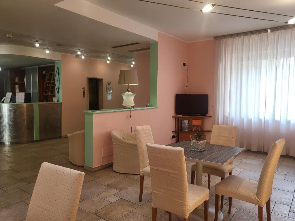 Hotel Lux photo 4