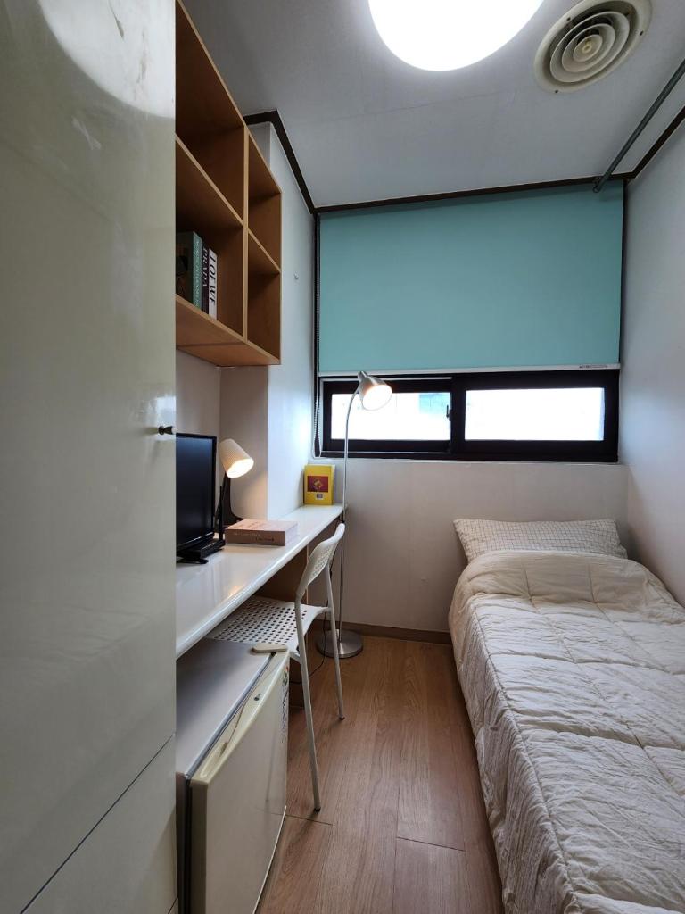 Coem Livingtel