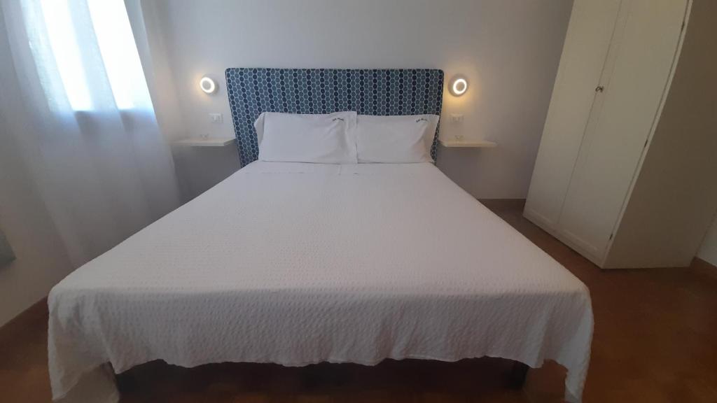 B&B Villa Griselda - Tap to explore photos