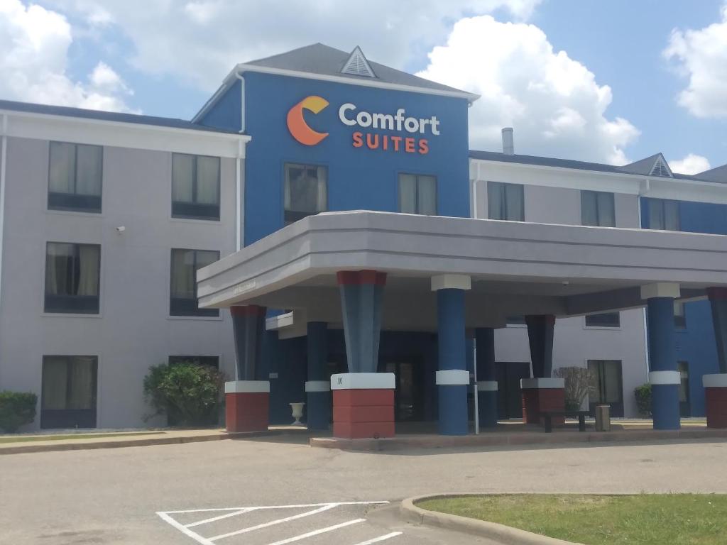 Comfort Suites Airport South image