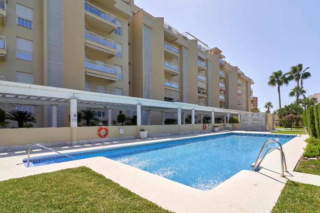 Luxury on the beachfront photo 1