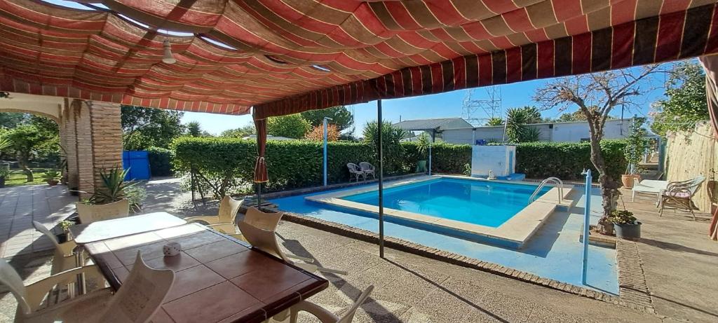 Casa Venus - con jardín y piscina photo 1