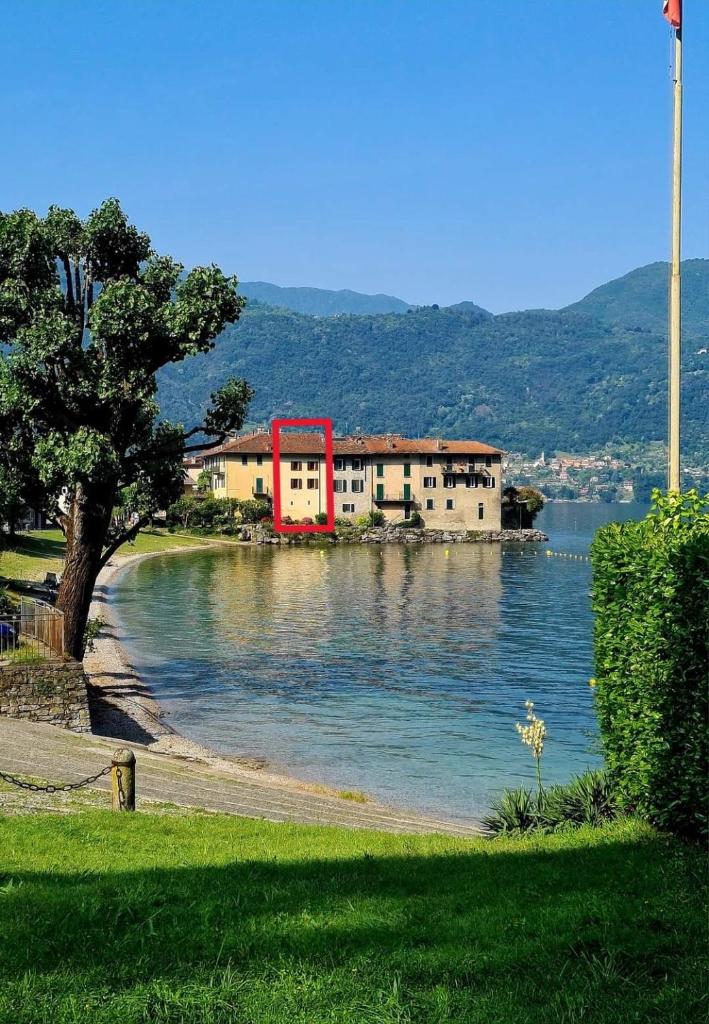Riva Bianca Castle Holiday Home photo 4