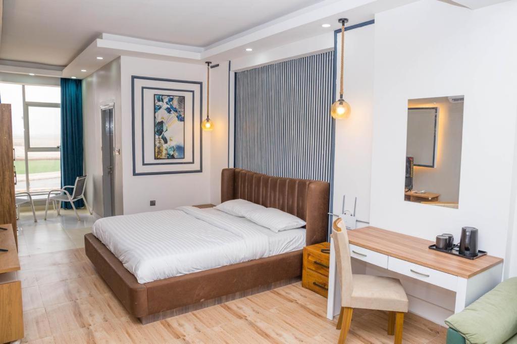 Itten Plaza Hotel 2