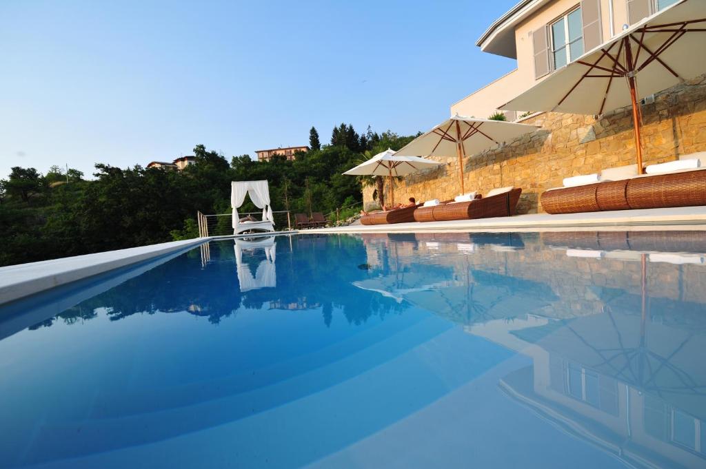 Zeno Suites photo 3