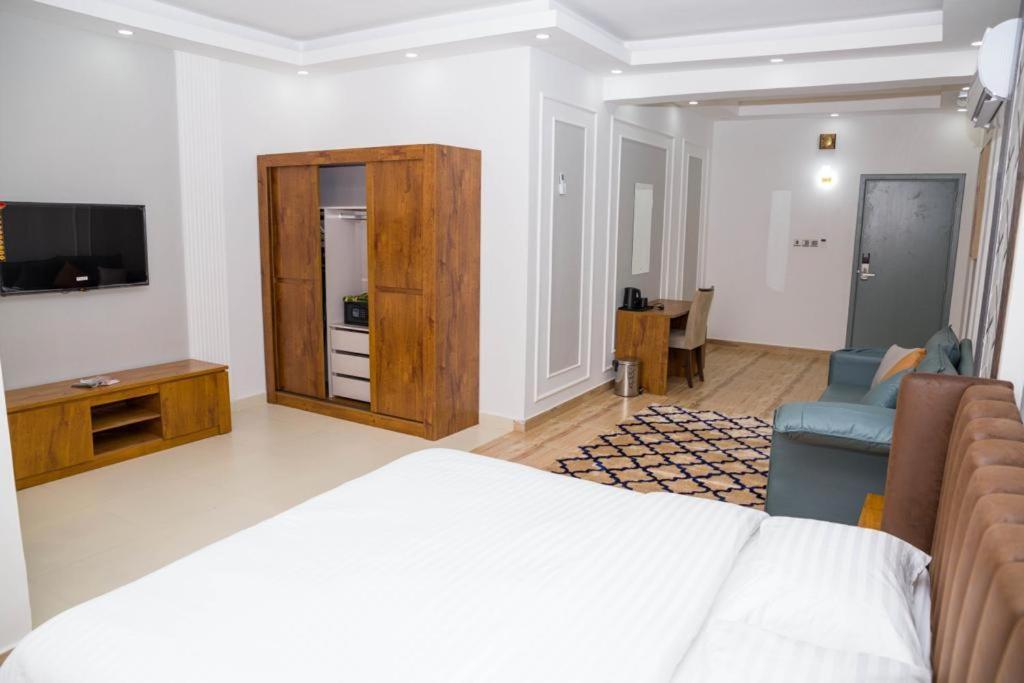 Itten Plaza Hotel 2 photo 2