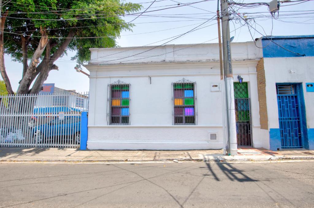 Casa Blanca San Antonio Hostal Boutique photo 3
