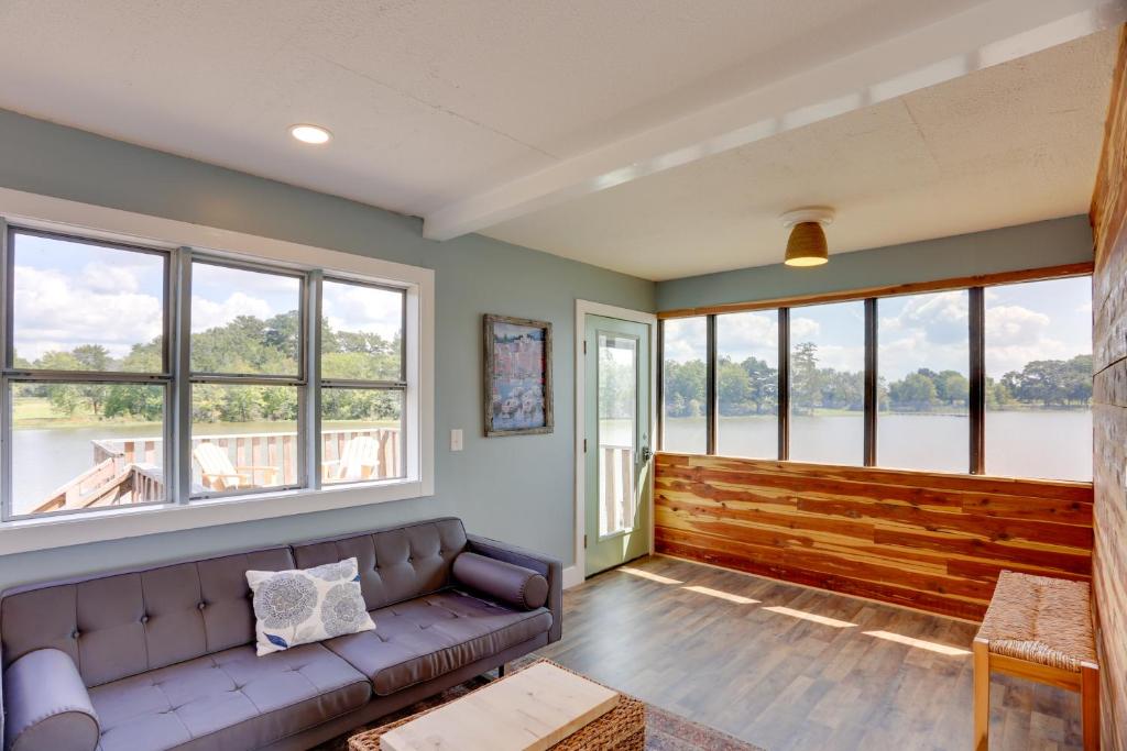 Lakefront Alabama Escape with Boat Dock and Fire Pit! photo 4