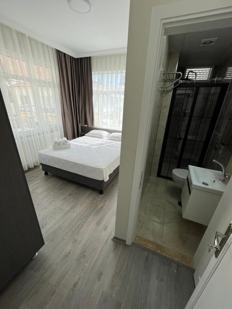 Maritsa Hotel photo 1