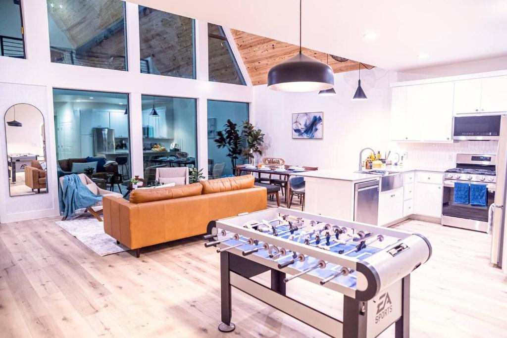 Gruene Daze Chalet - Stylish Aframe - Escape the Ordinary photo 3