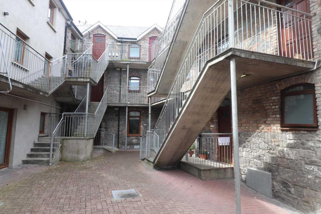 Barrow mews views photo 2