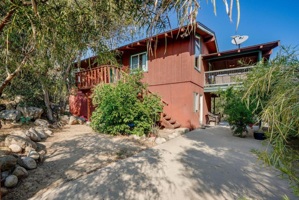 Scenic Kernville Getaway with Deck and Mountain Views! photo 2