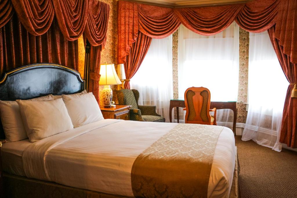 Hotel Majestic photo 2
