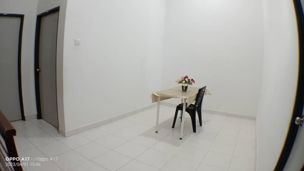 Anggerik Heights Homestay photo 1