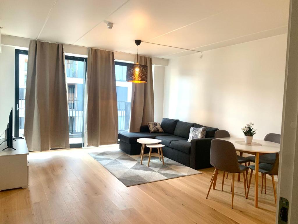 Demims Apartments Lillestrøm - Modern & Super Central - 10mins from Oslo S photo 1