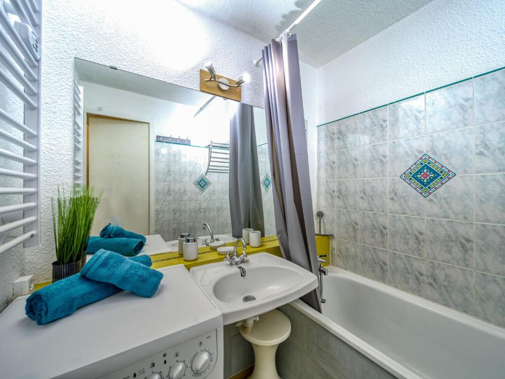 Studio Soyouz Vanguard-63 by Interhome photo 3