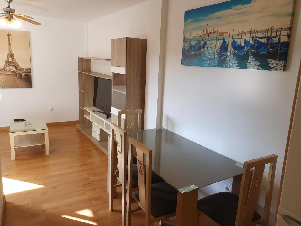 2H, Aire Acondic, 50m2, 1 dormitorio, 4 huéspedes, WIFI GRATIS photo 2