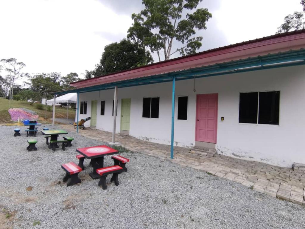 Studio Chalet At Rumah Merah Jambu photo 4