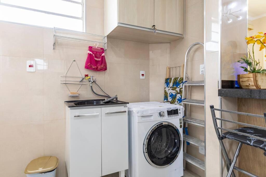Apartamento no centro. Tudo novinho, aconchegante photo 1