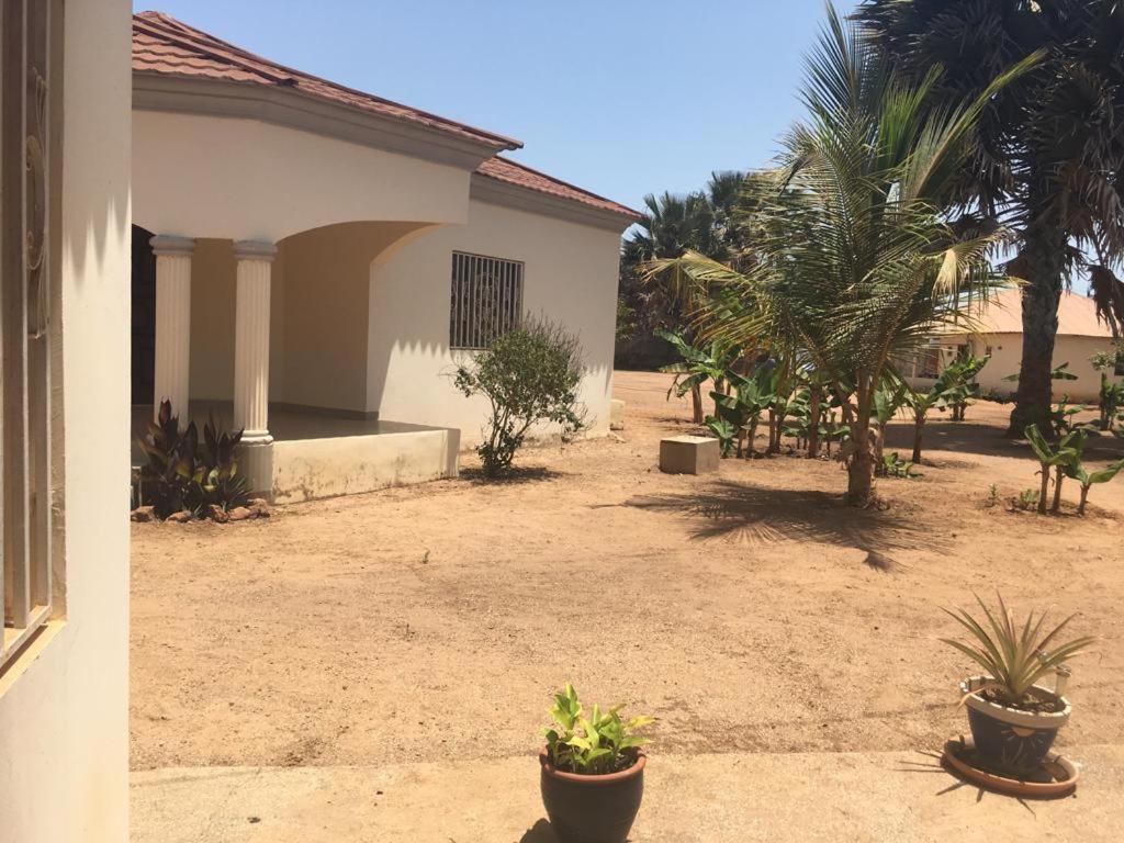 Carl and Veronica Guest House photo 2