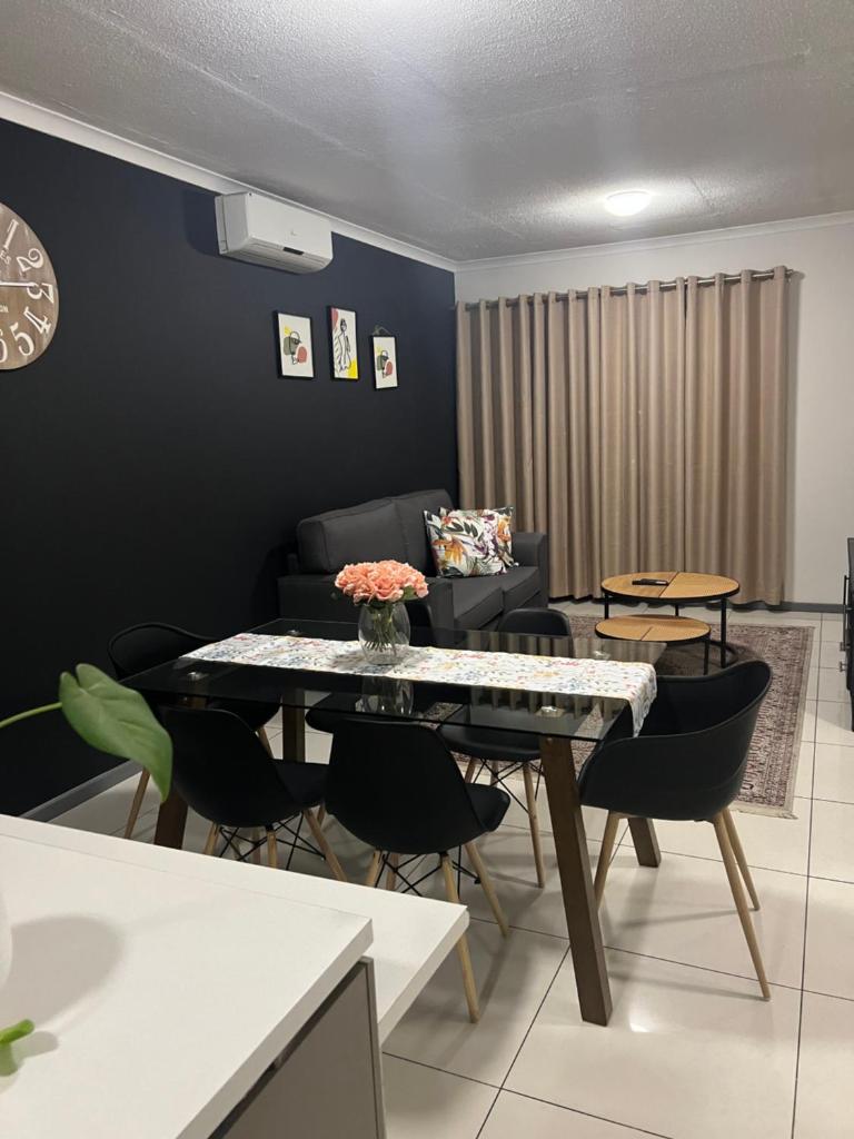 Yula Apartments photo 2