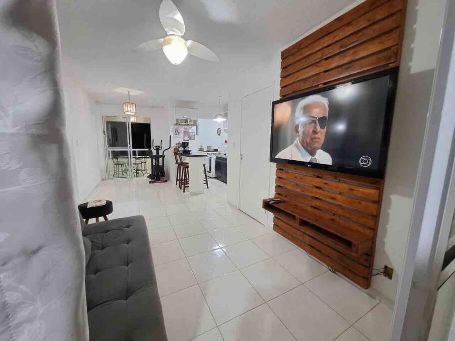Lindo Apartamento em condomínio 2 quartos com suite e piscina incrivel com raia olimpica ao lado da praia guarajuba - BA photo 3