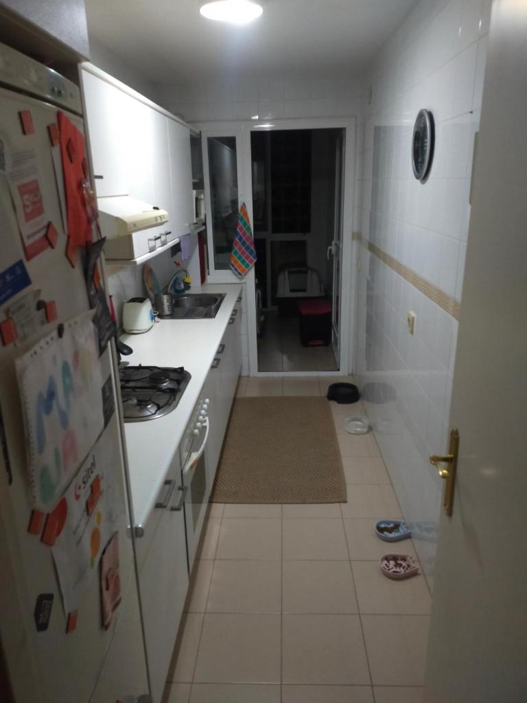 Es HABITACION en piso compartido! photo 4