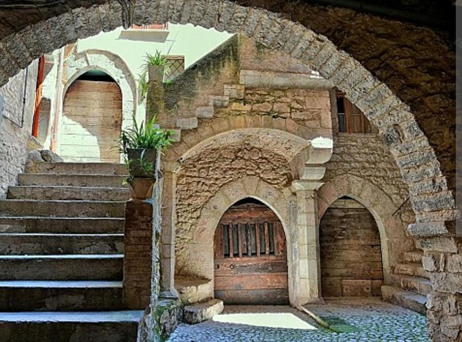 Vallecorsa city photo 1